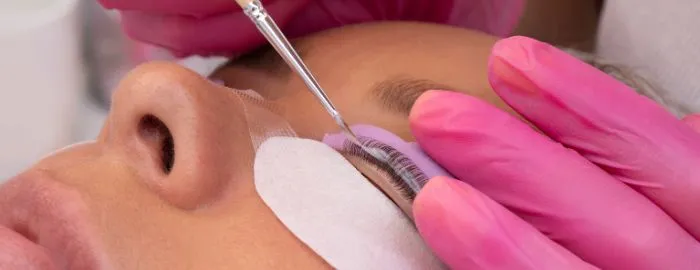 Lash Lifting